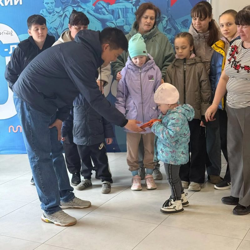 Дети из Антрацита не только проходят реабилитацию, но и знакомятся с Калмыкией Дети из Антрацита не только проходят реабилитацию, но и знакомятся с Калмыкией