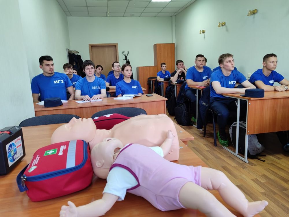 Студенты Института гражданской защиты ЛГМУ им. В. Даля продолжают обучение в Луганском центре медицины катастроф Студенты Института гражданской защиты ЛГМУ им. В. Даля продолжают обучение в Луганском центре медицины катастроф