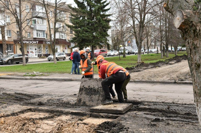 Недавно на улице Энгельса началось благоустройство общественной территории Недавно на улице Энгельса началось благоустройство общественной территории