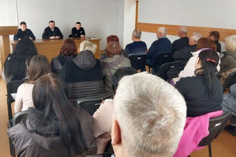 В отделе по ОЖД пгт Бирюково провели встречу с представителями правоохранительных органов В отделе по ОЖД пгт Бирюково провели встречу с представителями правоохранительных органов