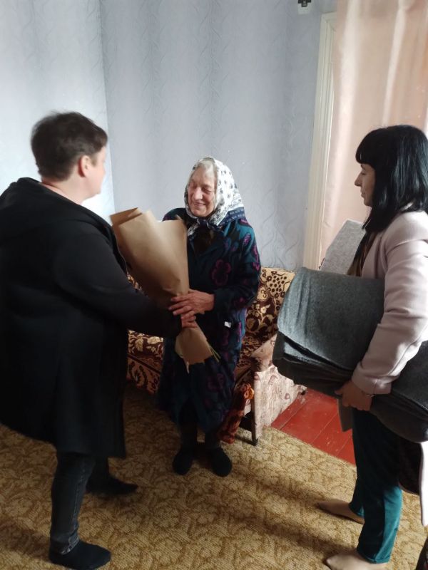 30 марта 90 летний юбилей отметила жительница села Валуйское, Александра Васильевна Черепахина 30 марта 90 летний юбилей отметила жительница села Валуйское, Александра Васильевна Черепахина