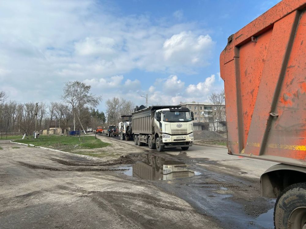 Альберт Зинченко: На улице Горького начался ремонт дороги! Альберт Зинченко: На улице Горького начался ремонт дороги!