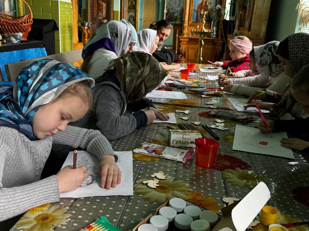 Каждому бойцу важно чувствовать поддержку людей, которых он защищает Каждому бойцу важно чувствовать поддержку людей, которых он защищает