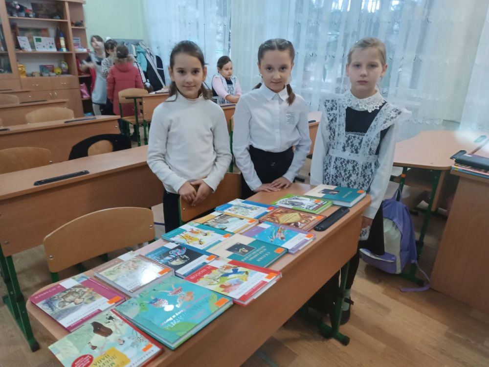 Славяносербская библиотека провела сюжетно-ролевую игру «В мире птиц» Славяносербская библиотека провела сюжетно-ролевую игру «В мире птиц»
