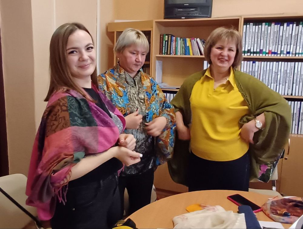 В Беловодске состоялось заседание женского клуба «Женщина в деле» В Беловодске состоялось заседание женского клуба «Женщина в деле»