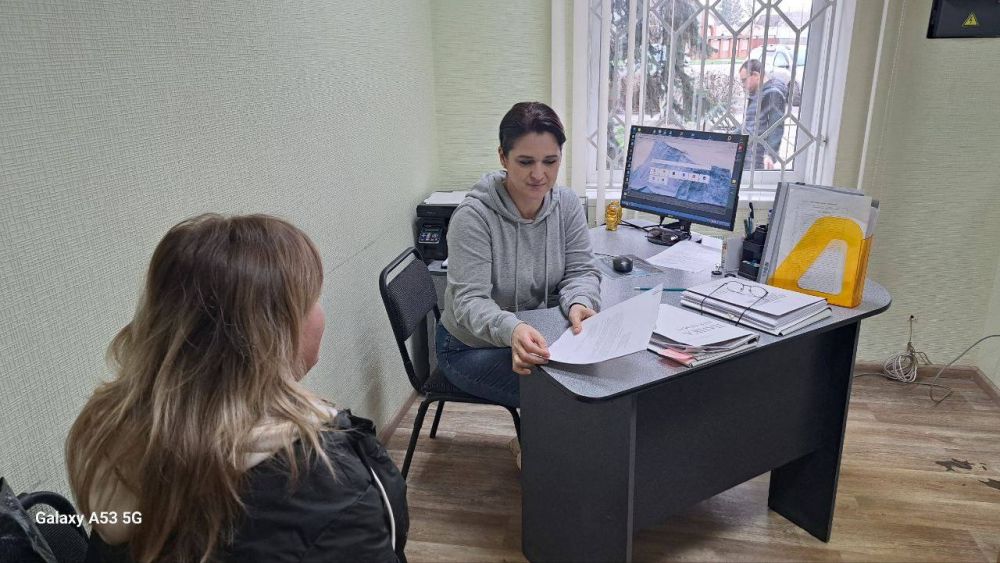 Петровский отдел жизнеобеспечения населенных пунктов продолжает свою работу по адресу: пгт Петровка, пл. Красных Партизан, 1 Петровский отдел жизнеобеспечения населенных пунктов продолжает свою работу по адресу: пгт Петровка, пл. Красных Партизан, 1