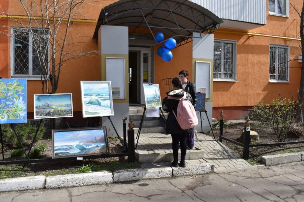 Вчера в Северодонецкой галерее искусств прошла акция, посвященная Дню осведомленности об аутизме! Вчера в Северодонецкой галерее искусств прошла акция, посвященная Дню осведомленности об аутизме!