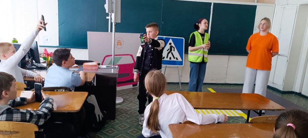 Андрей Рубанцов: В Ровеньках большое внимание уделяется вопросу профилактики детского дорожно-транспортного травматизма Андрей Рубанцов: В Ровеньках большое внимание уделяется вопросу профилактики детского дорожно-транспортного травматизма