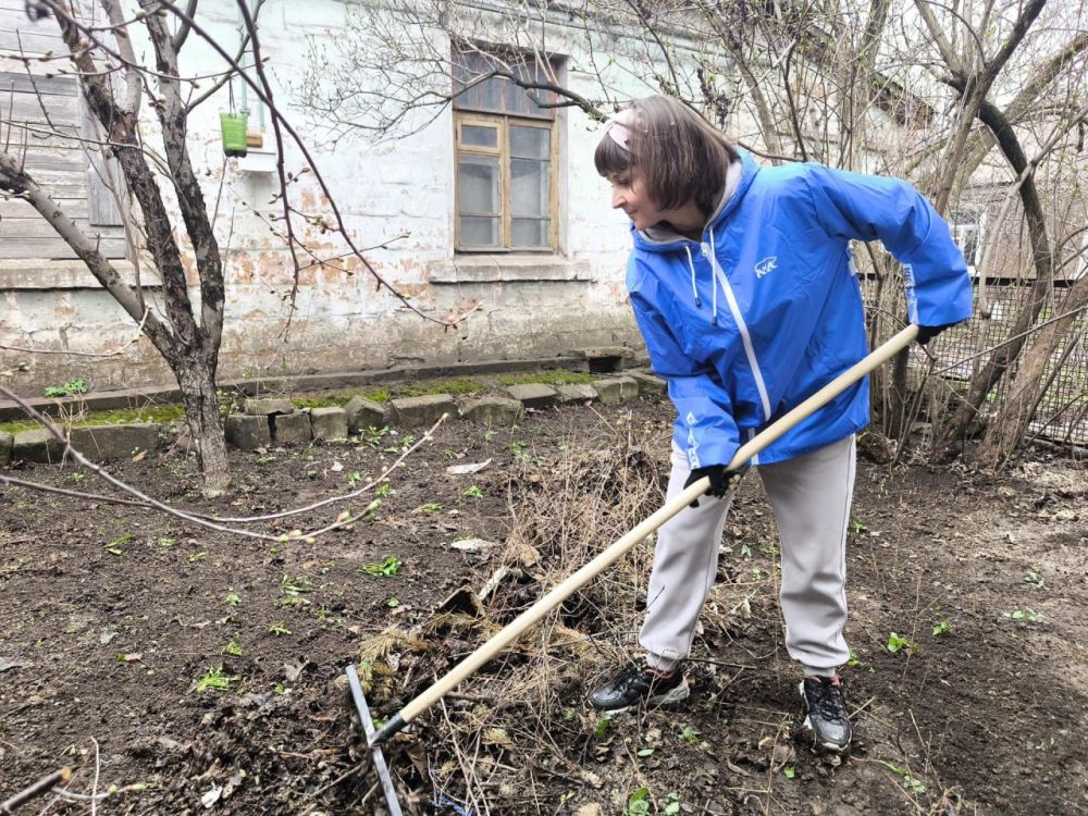 Андрей Рубанцов: В ЛНР стартовала эстафета добрых дел «Весна – пора наводить порядки» Андрей Рубанцов: В ЛНР стартовала эстафета добрых дел «Весна – пора наводить порядки»