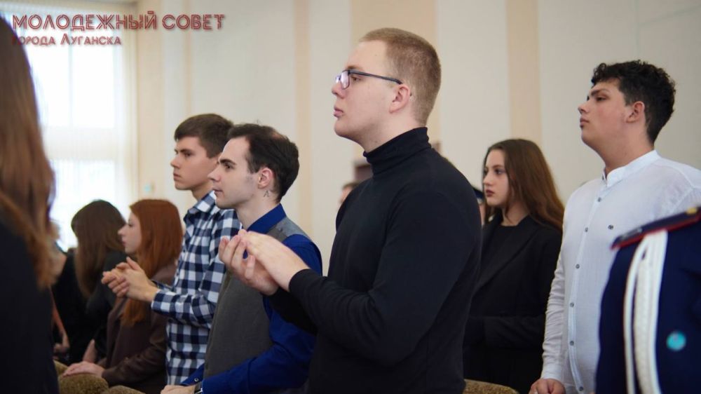 В Администрации города Луганска прошло торжественное мероприятие, посвящённое Году Защитника Отечества В Администрации города Луганска прошло торжественное мероприятие, посвящённое Году Защитника Отечества