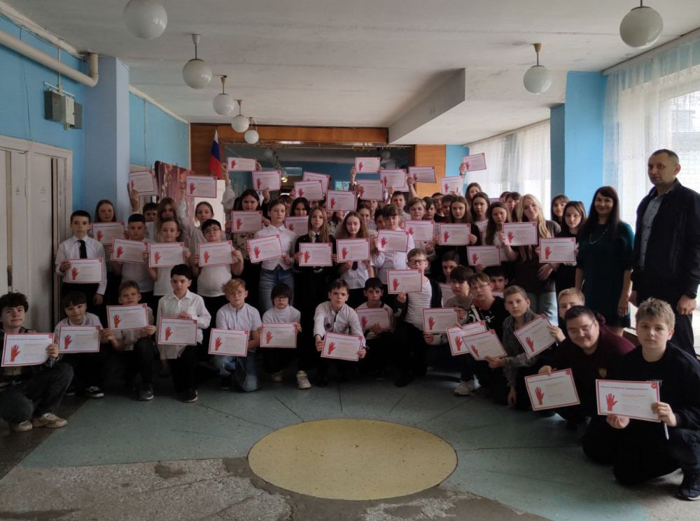 Уроки грамотности в Молодогвардейской школе Уроки грамотности в Молодогвардейской школе