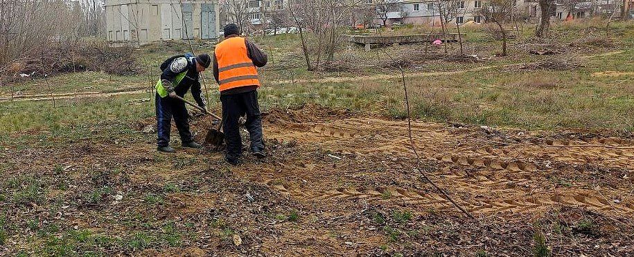 Местные жители активно участвуют в республиканской акции «Чистая Республика – 2025», которая была инициирована Главой ЛНР Леонидом Пасечником Местные жители активно участвуют в республиканской акции «Чистая Республика – 2025», которая была инициирована Главой ЛНР Леонидом Пасечником