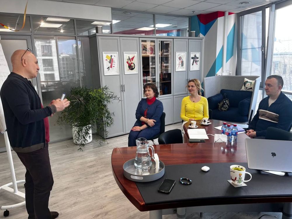 Константин Бутримов: Всероссийская политическая партия ЕДИНАЯ РОССИЯ в рамках Всероссийского движения ЧЕЛОВЕК ТРУДА федерального проекта "Выбирай своё " под руководством Морозова Сергея Ивановича запускает Константин Бутримов: Всероссийская политическая партия ЕДИНАЯ РОССИЯ в рамках Всероссийского движения ЧЕЛОВЕК ТРУДА федерального проекта "Выбирай своё " под руководством Морозова Сергея Ивановича запускает