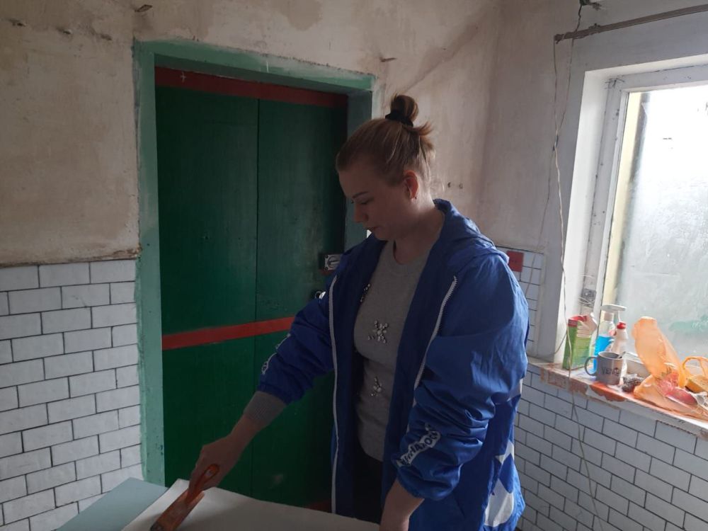 В Красном Луче стартовала акция «Весна – пора наводить порядки» В Красном Луче стартовала акция «Весна – пора наводить порядки»