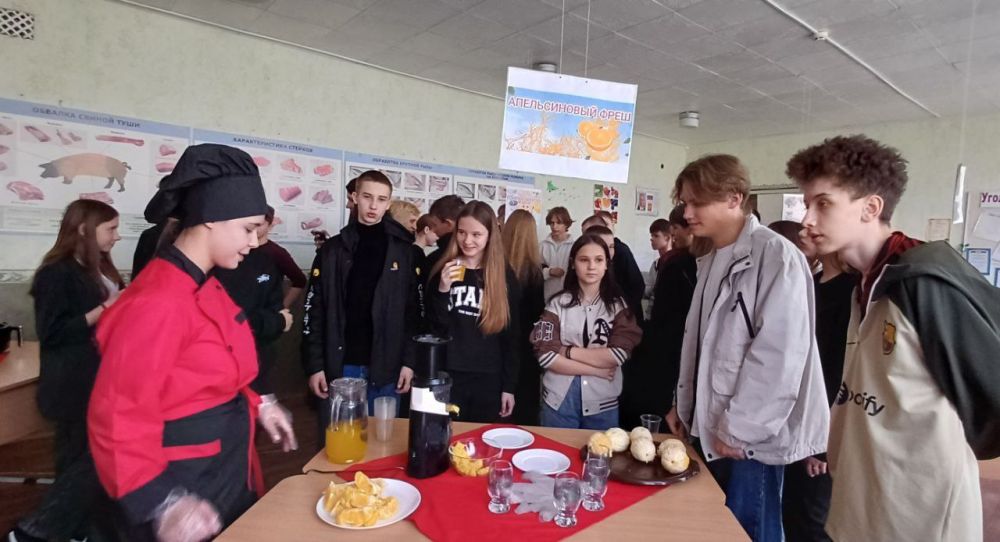День открытых дверей ГБОУ СПО ЛНР «Беловодский казачий кадетский профессиональный колледж им. П.Л. Дремова» День открытых дверей ГБОУ СПО ЛНР «Беловодский казачий кадетский профессиональный колледж им. П.Л. Дремова»