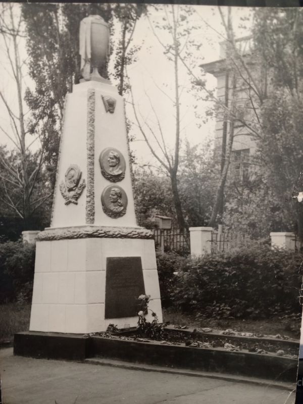 «Память поколений». Мемориальный комплекс «Слава» «Память поколений». Мемориальный комплекс «Слава»