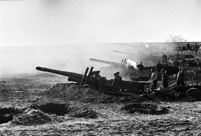 В этот день в 1945 году в ходе Великой Отечественной войны завершилась Восточно-Померанская операция, проходившая с 10 февраля по 4 апреля 1945 года В этот день в 1945 году в ходе Великой Отечественной войны завершилась Восточно-Померанская операция, проходившая с 10 февраля по 4 апреля 1945 года