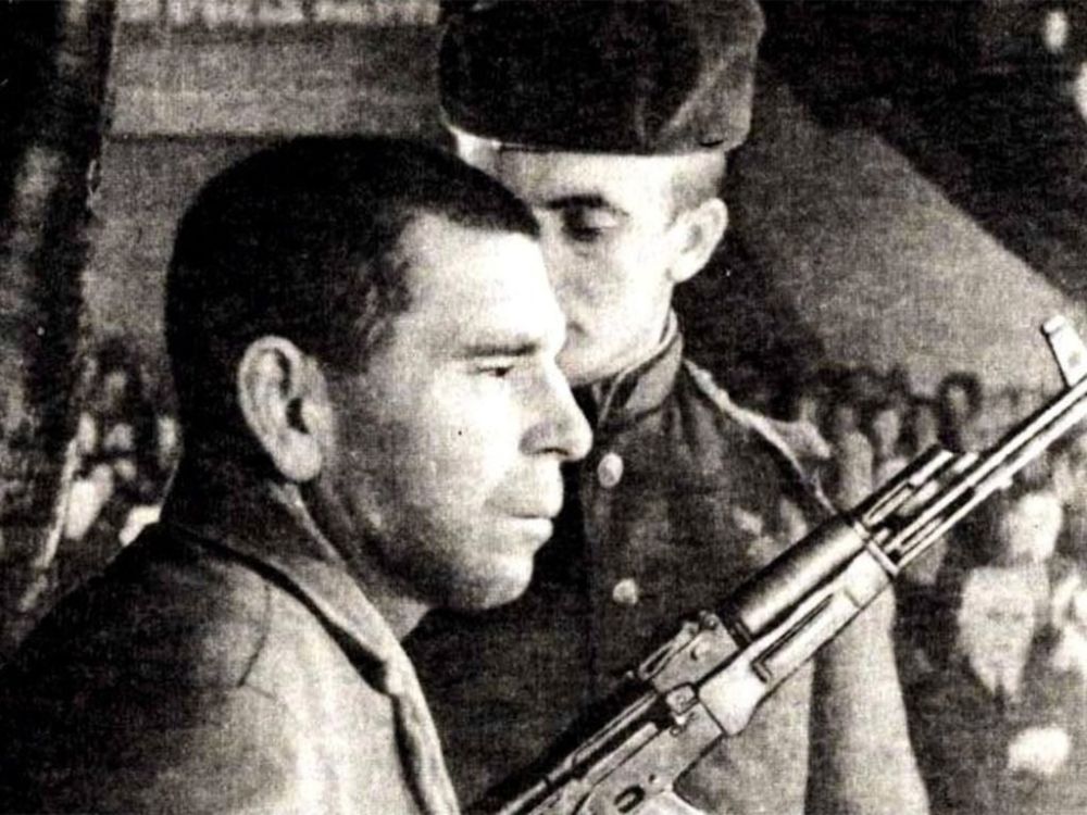 Андрей Марочко: #Дата. 4 апреля 1966 года — В Краснодоне расстрелян бывший немецкий полицай, участник арестов и пыток членов «Молодой гвардии» И. Мельников