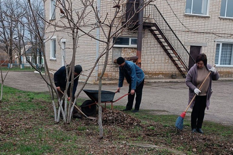 В населённых пунктах, подведомственных отделу по ОЖД с. Дарьино-Ермаковка проведены субботники В населённых пунктах, подведомственных отделу по ОЖД с. Дарьино-Ермаковка проведены субботники