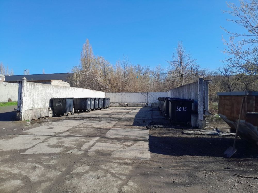 Виктория Сергеева: Коммунальщики в действии. Коммунальные предприятия проводят работы по поддержанию чистоты и порядка в городском округе Виктория Сергеева: Коммунальщики в действии. Коммунальные предприятия проводят работы по поддержанию чистоты и порядка в городском округе