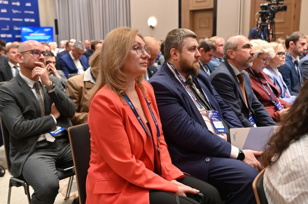 Дарья Лантратова: Работаем с луганской делегацией на большом Форуме «Интеграция», который проходит в эти дни в Ростове-на-Дону Дарья Лантратова: Работаем с луганской делегацией на большом Форуме «Интеграция», который проходит в эти дни в Ростове-на-Дону