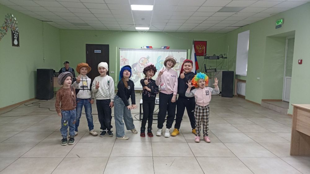 Познавательно – развлекательное мероприятие для детей ко Дню российской анимации состоялось в Лозно-Александровском ПДК Познавательно – развлекательное мероприятие для детей ко Дню российской анимации состоялось в Лозно-Александровском ПДК