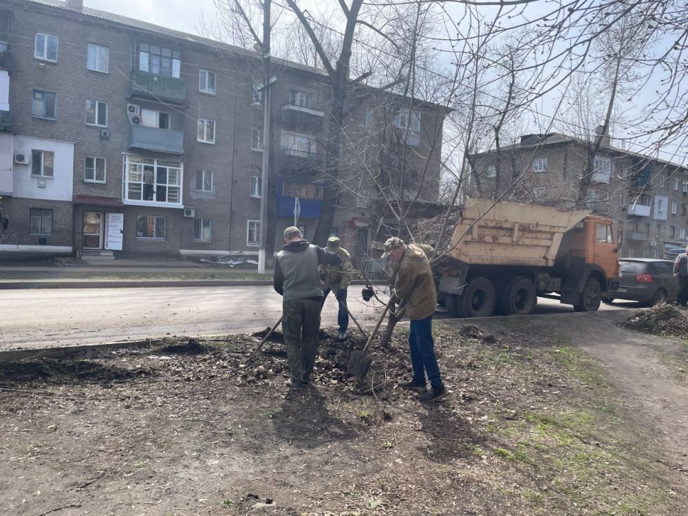 В Суходольске благоустраивают общественные пространства В Суходольске благоустраивают общественные пространства