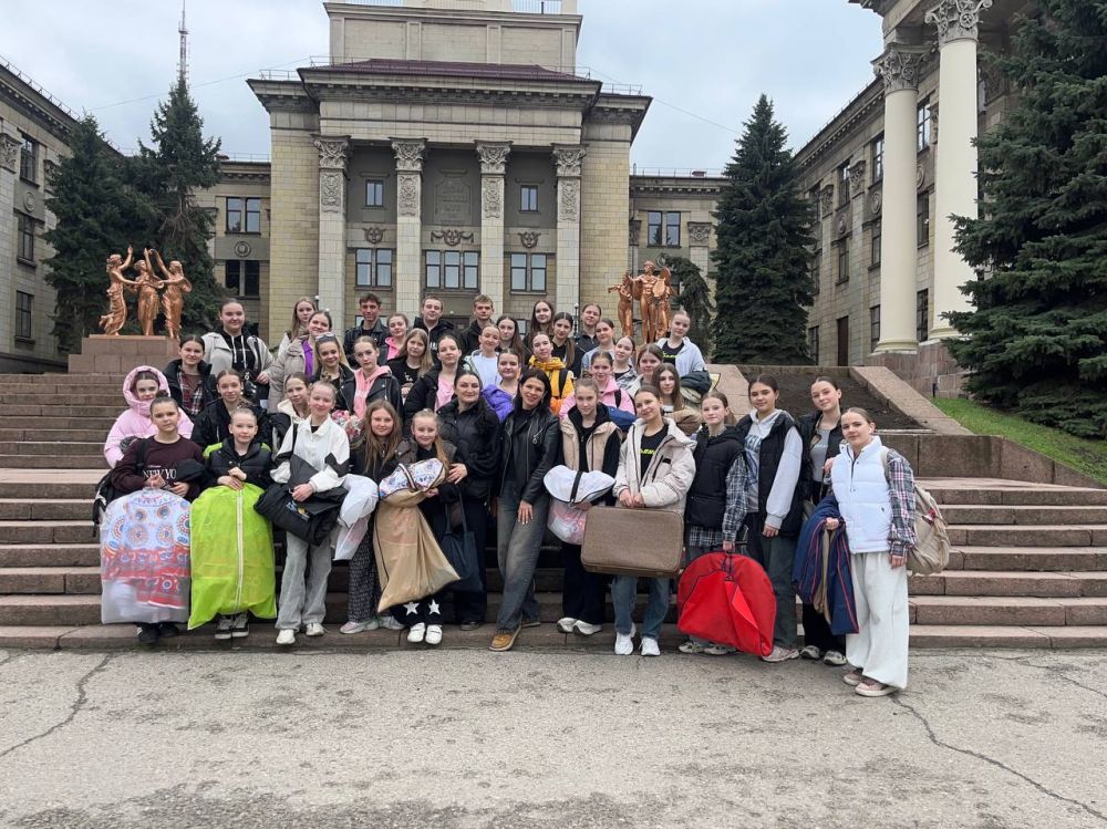 Всероссийский Арт-конкурс «Вдохновение» ежегодно собирает в Академии имени М.Матусовского талантливые коллективы и сольных исполнителей разных жанров и направлений, одно из которых хореография Всероссийский Арт-конкурс «Вдохновение» ежегодно собирает в Академии имени М.Матусовского талантливые коллективы и сольных исполнителей разных жанров и направлений, одно из которых хореография