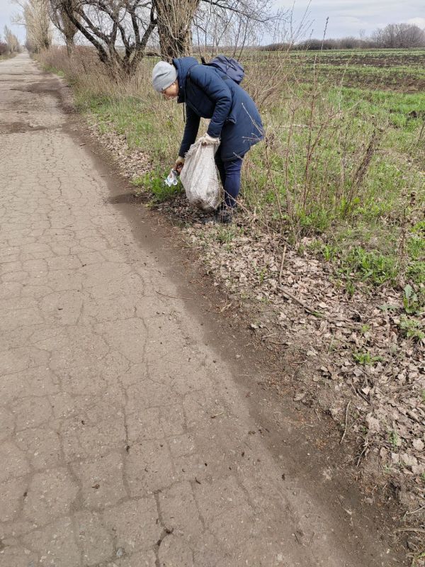 В рамках акции «Чиста Республика» в Краснолучском округе идёт активная работа по благоустройству! В рамках акции «Чиста Республика» в Краснолучском округе идёт активная работа по благоустройству!