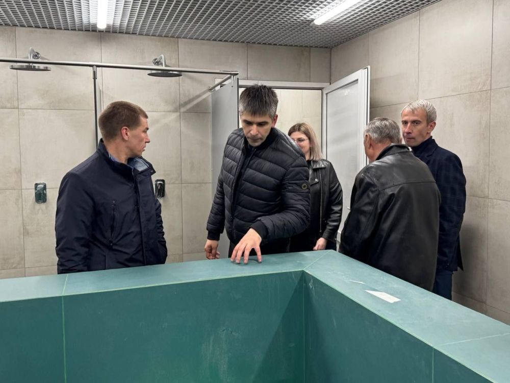 Сергей Колягин: Первым объектом, который посетили вместе с Министром спорта Луганской Народной Республики Олегом Шеренешевым в рамках его рабочего визита в наш городской округ, стала Спортивная школа города Первомайска Сергей Колягин: Первым объектом, который посетили вместе с Министром спорта Луганской Народной Республики Олегом Шеренешевым в рамках его рабочего визита в наш городской округ, стала Спортивная школа города Первомайска