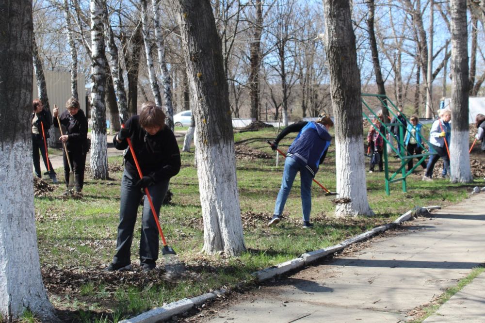 Виталий Коваленко: В рамках акции «Чистая Республика - 2025», объявленной Главой ЛНР Леонидом Пасечником, проводим субботники в Беловодском муниципальном округе Виталий Коваленко: В рамках акции «Чистая Республика - 2025», объявленной Главой ЛНР Леонидом Пасечником, проводим субботники в Беловодском муниципальном округе