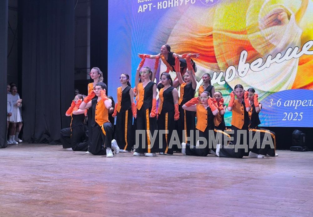 На протяжение нескольких дней Всероссийский арт-конкурс "Вдохновение" радовал зрителей республики своими талантами На протяжение нескольких дней Всероссийский арт-конкурс "Вдохновение" радовал зрителей республики своими талантами