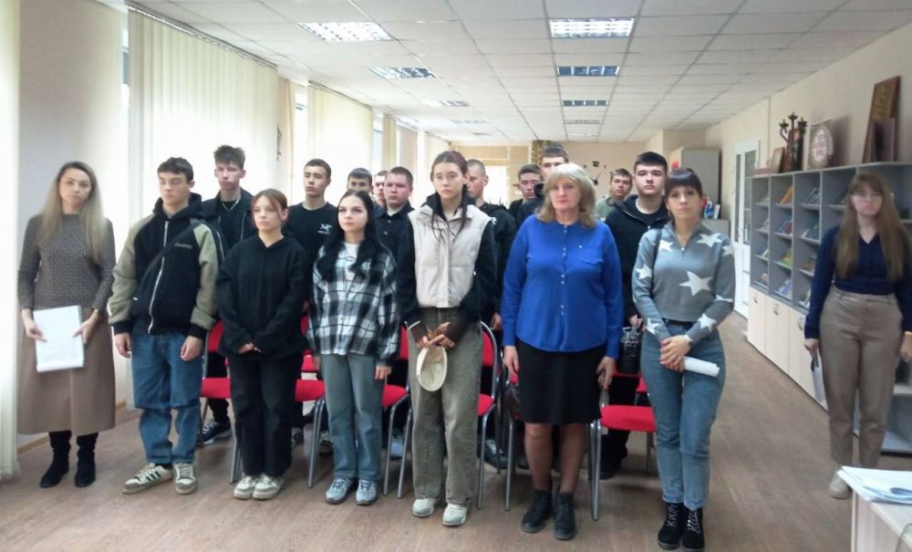 Ангелы Донбасса. 14 апреля в Луганской Народной Республике отмечают памятную дату – День жертв украинской агрессии Ангелы Донбасса. 14 апреля в Луганской Народной Республике отмечают памятную дату – День жертв украинской агрессии