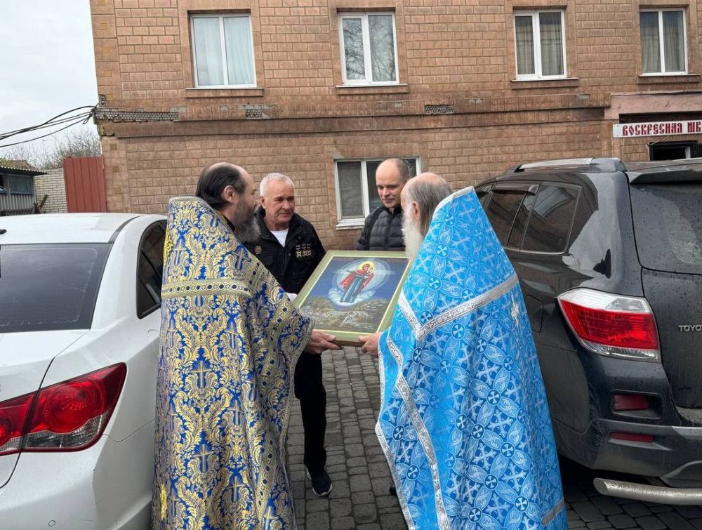 Сергей Соловьев: Сегодня, в день празднования Благовещения Пресвятой Богородицы, присутствовал на Божественной литургии в храме Рождества Пресвятой Богородицы Сергей Соловьев: Сегодня, в день празднования Благовещения Пресвятой Богородицы, присутствовал на Божественной литургии в храме Рождества Пресвятой Богородицы