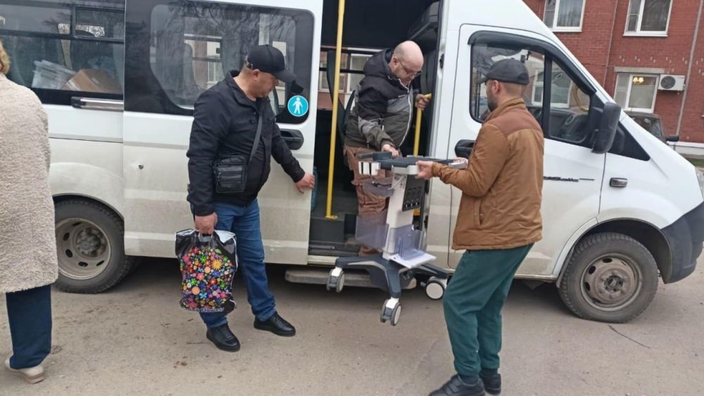 Для осмотра детей в Первомайск выехали бабынинские врачи Для осмотра детей в Первомайск выехали бабынинские врачи