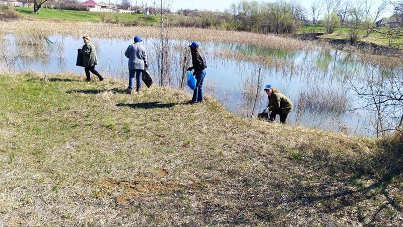 Субботник в селе Самсоновка: экология в действии Субботник в селе Самсоновка: экология в действии