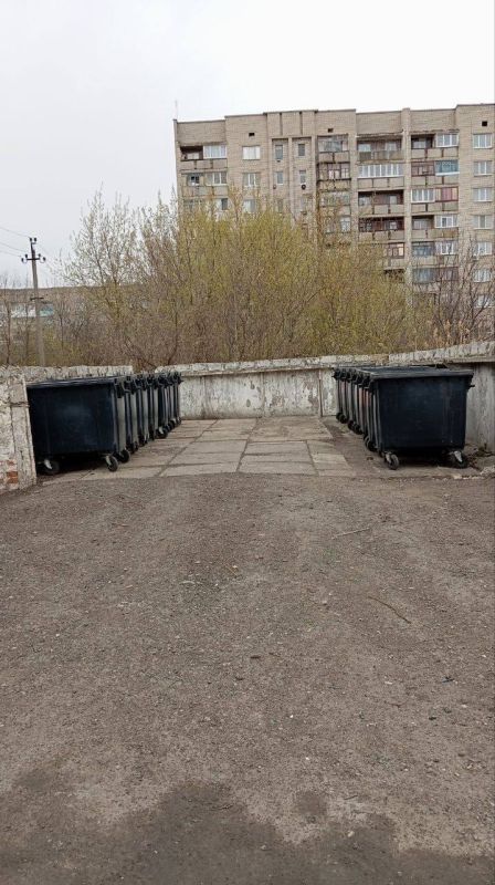 Виктория Сергеева: Коммунальщики в действии. Коммунальные предприятия продолжили заниматься уборкой территории городского округа Виктория Сергеева: Коммунальщики в действии. Коммунальные предприятия продолжили заниматься уборкой территории городского округа