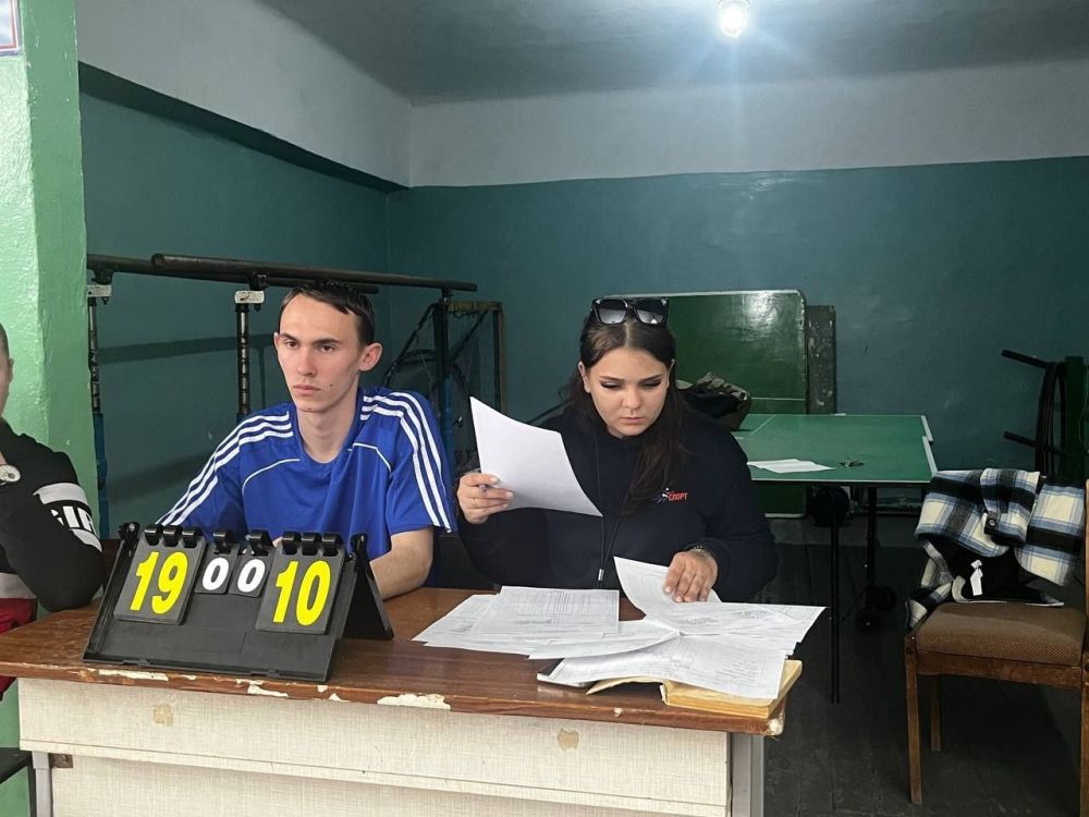 В Стаханове завершился студенческий турнир по волейболу, посвящённый 90-летию Стахановского движения! В Стаханове завершился студенческий турнир по волейболу, посвящённый 90-летию Стахановского движения!
