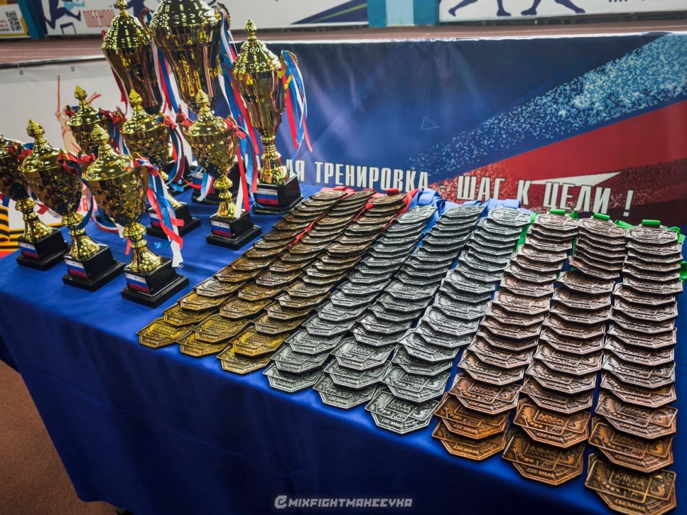 Антрацитовские спортсмены БК «Дружина» приняли участие в Чемпионате и первенстве по смешанному боевому единоборству (ММА) Луганской Народной Республики в Луганске Антрацитовские спортсмены БК «Дружина» приняли участие в Чемпионате и первенстве по смешанному боевому единоборству (ММА) Луганской Народной Республики в Луганске