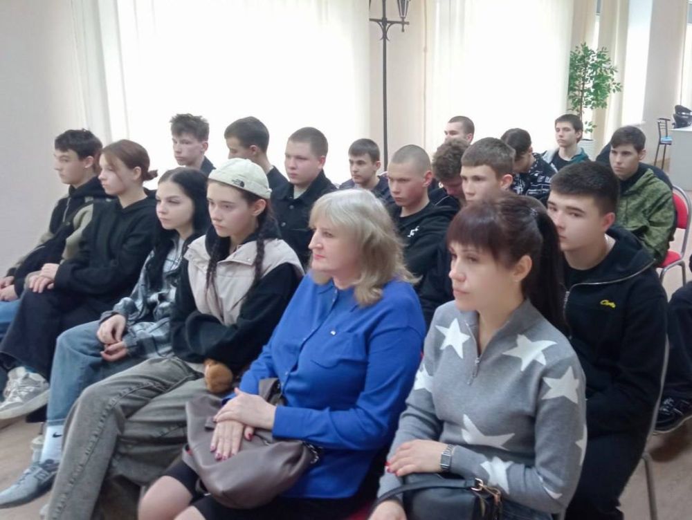 Ангелы Донбасса. 14 апреля в Луганской Народной Республике отмечают памятную дату – День жертв украинской агрессии Ангелы Донбасса. 14 апреля в Луганской Народной Республике отмечают памятную дату – День жертв украинской агрессии