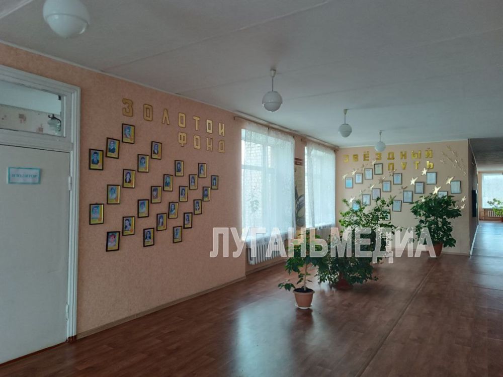 Орджоникидзевская школа ждет преподавателя математики Орджоникидзевская школа ждет преподавателя математики