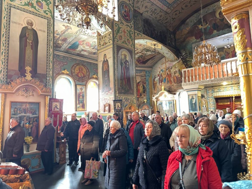 Сергей Соловьев: Сегодня, в день празднования Благовещения Пресвятой Богородицы, присутствовал на Божественной литургии в храме Рождества Пресвятой Богородицы Сергей Соловьев: Сегодня, в день празднования Благовещения Пресвятой Богородицы, присутствовал на Божественной литургии в храме Рождества Пресвятой Богородицы