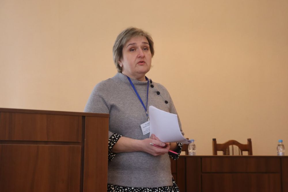 В рамках проведения еженедельного аппаратного совещания с заместителями, руководителями структурных подразделений Администрации, представителями организаций и учреждений, осуществляющих свою деятельность на территории... В рамках проведения еженедельного аппаратного совещания с заместителями, руководителями структурных подразделений Администрации, представителями организаций и учреждений, осуществляющих свою деятельность на территории...