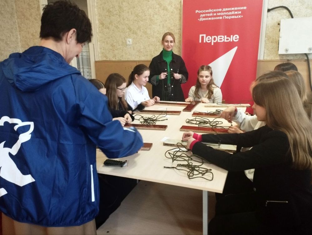Своих не бросаем: Плетёное украшение для защитников Своих не бросаем: Плетёное украшение для защитников