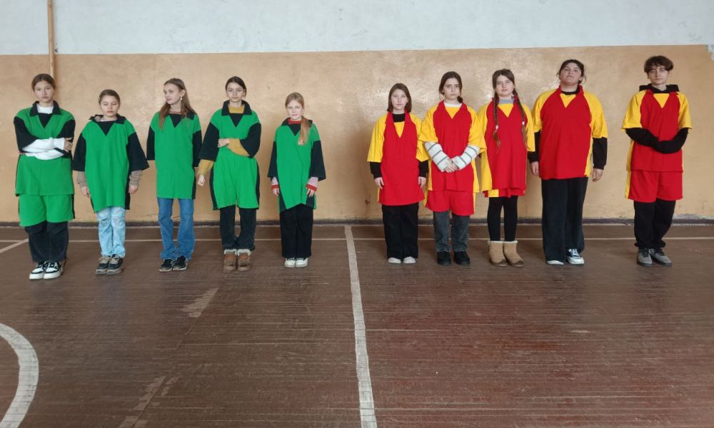 В спортивном клубе дома культуры пгт Михайловка состоялось яркое мероприятие для детей — спортивно-игровая программа «Если хочешь быть здоровым — закаляйся!» В спортивном клубе дома культуры пгт Михайловка состоялось яркое мероприятие для детей — спортивно-игровая программа «Если хочешь быть здоровым — закаляйся!»