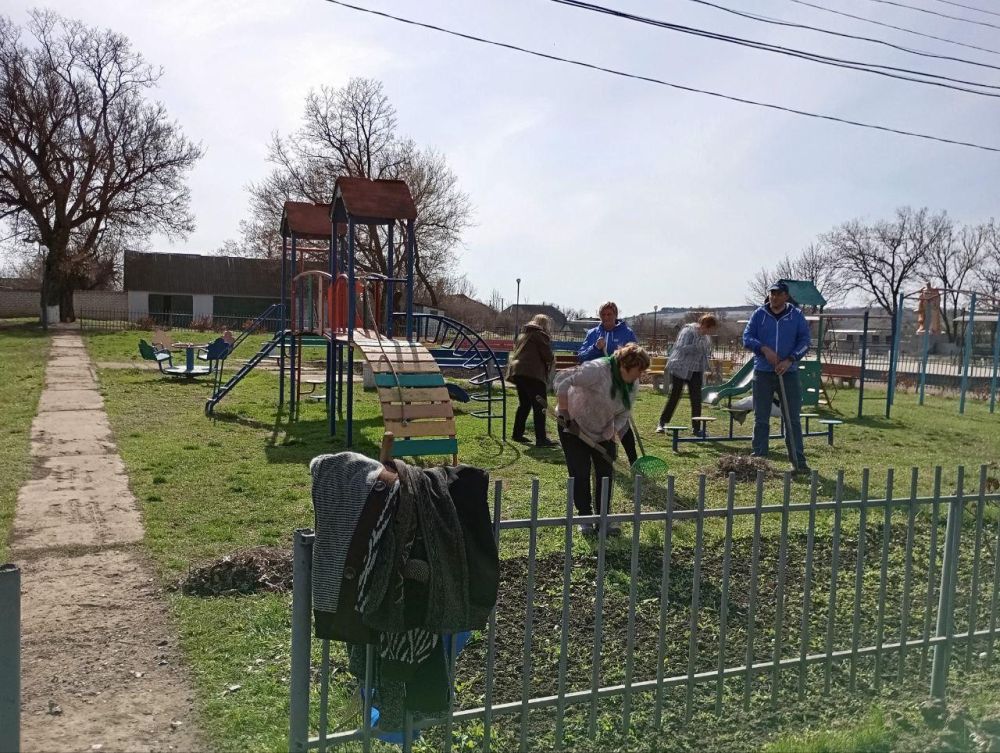 В Беловодском МО прошли субботник при поддержке региона-шефа В Беловодском МО прошли субботник при поддержке региона-шефа