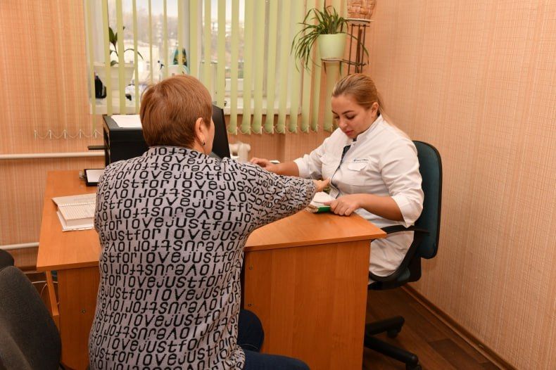 Красноярские врачи продолжают оказывать помощь жителям Свердловского муниципального округа Красноярские врачи продолжают оказывать помощь жителям Свердловского муниципального округа