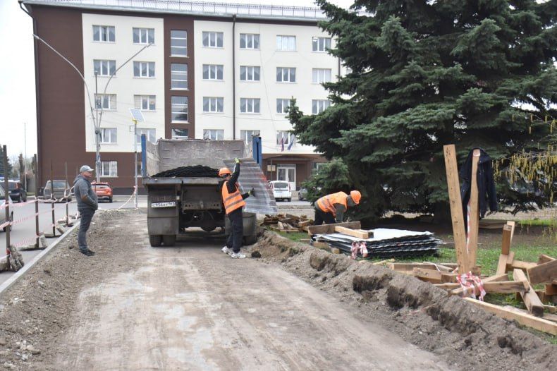 Освещение, озеленение, фотозона: центр Свердловска скоро преобразится Освещение, озеленение, фотозона: центр Свердловска скоро преобразится
