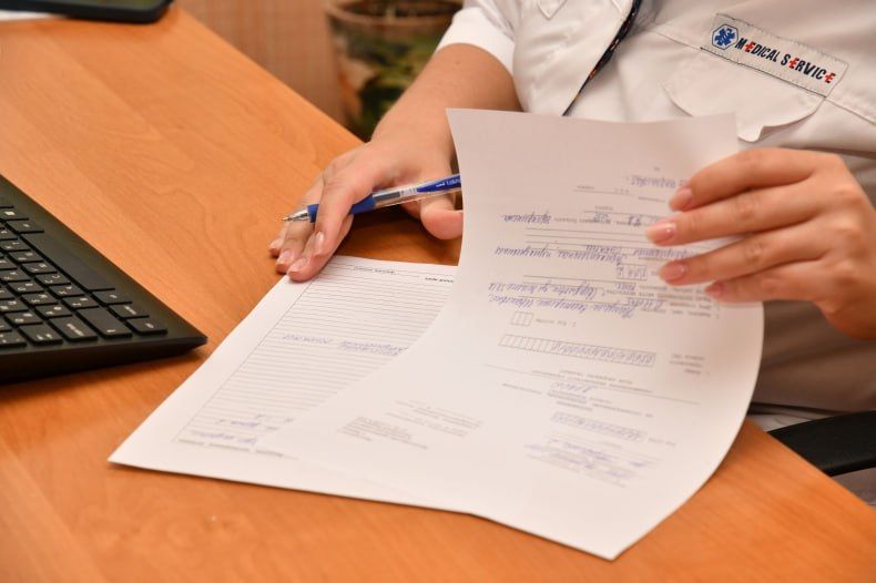 Красноярские врачи продолжают оказывать помощь жителям Свердловского муниципального округа Красноярские врачи продолжают оказывать помощь жителям Свердловского муниципального округа