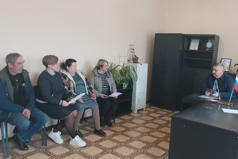 В отделе по обеспечению жизнедеятельности села Дарьино - Ермаковка прошло рабочее совещание В отделе по обеспечению жизнедеятельности села Дарьино - Ермаковка прошло рабочее совещание